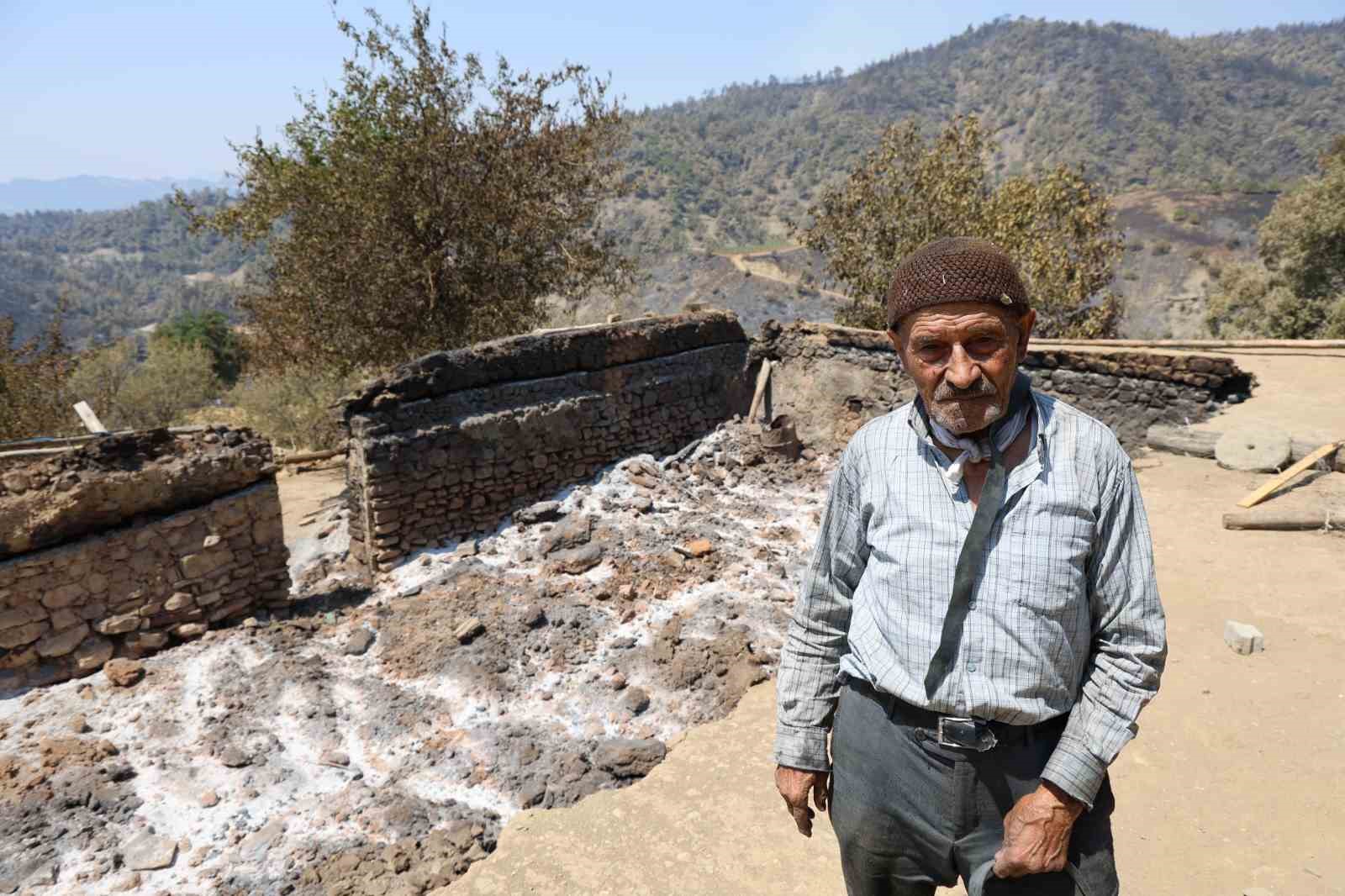 Orman yangınında evi yanan vatandaş: "Evimi görünce içim parça parça oldu"
