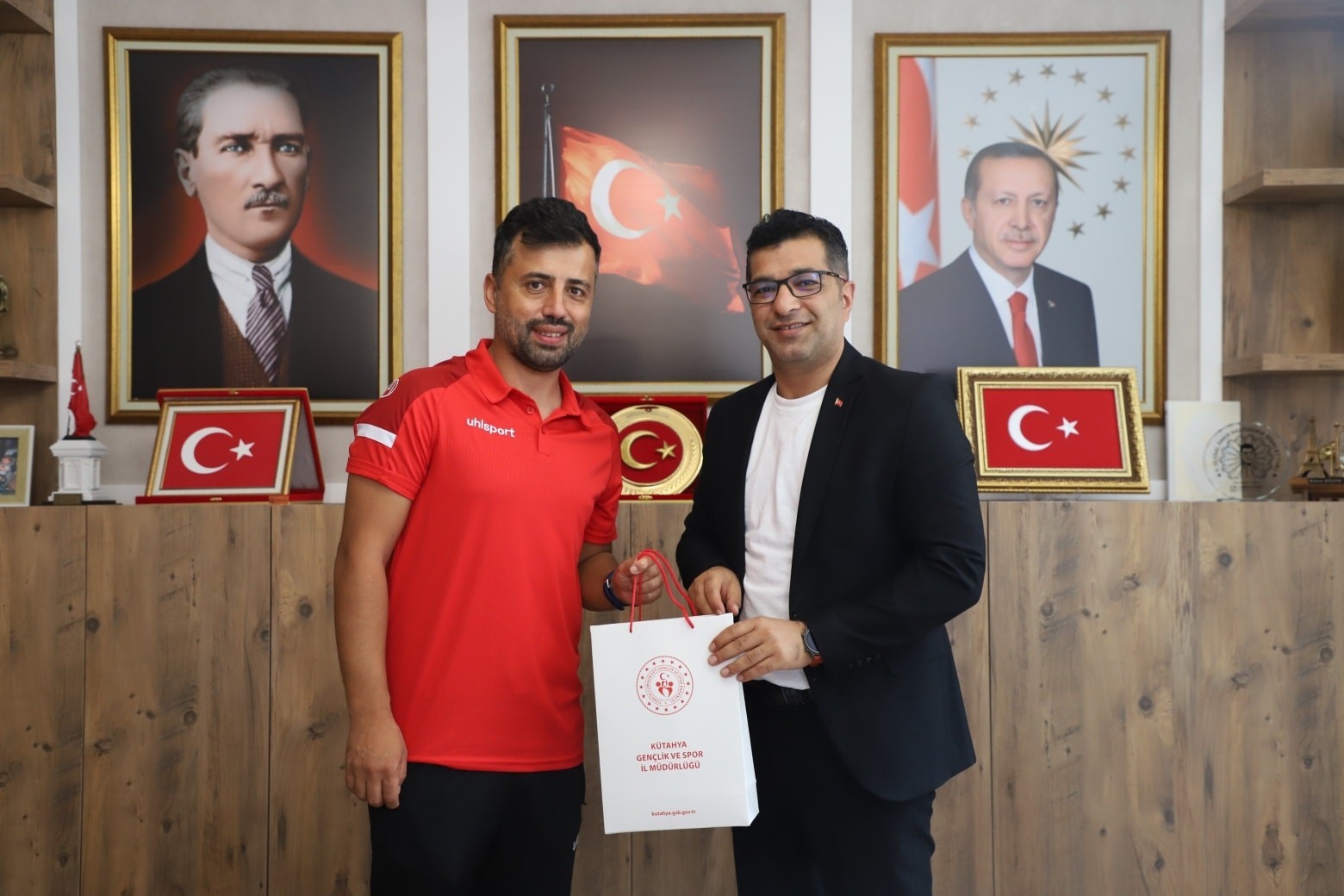 K&uuml;tahyalı sporcular Ayak Tenisi&rsquo;nde T&uuml;rkiye Şampiyonu oldu
