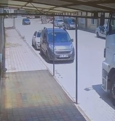 Eğirdir&rsquo;de sahte plakalı ara&ccedil;la 3 evi soyan 4 ş&uuml;pheliden 3&rsquo;&uuml; yakalandı
