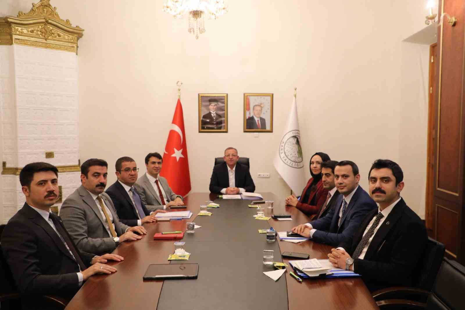 Kars’ta kaymakamlar toplantısı gerçekleştirildi