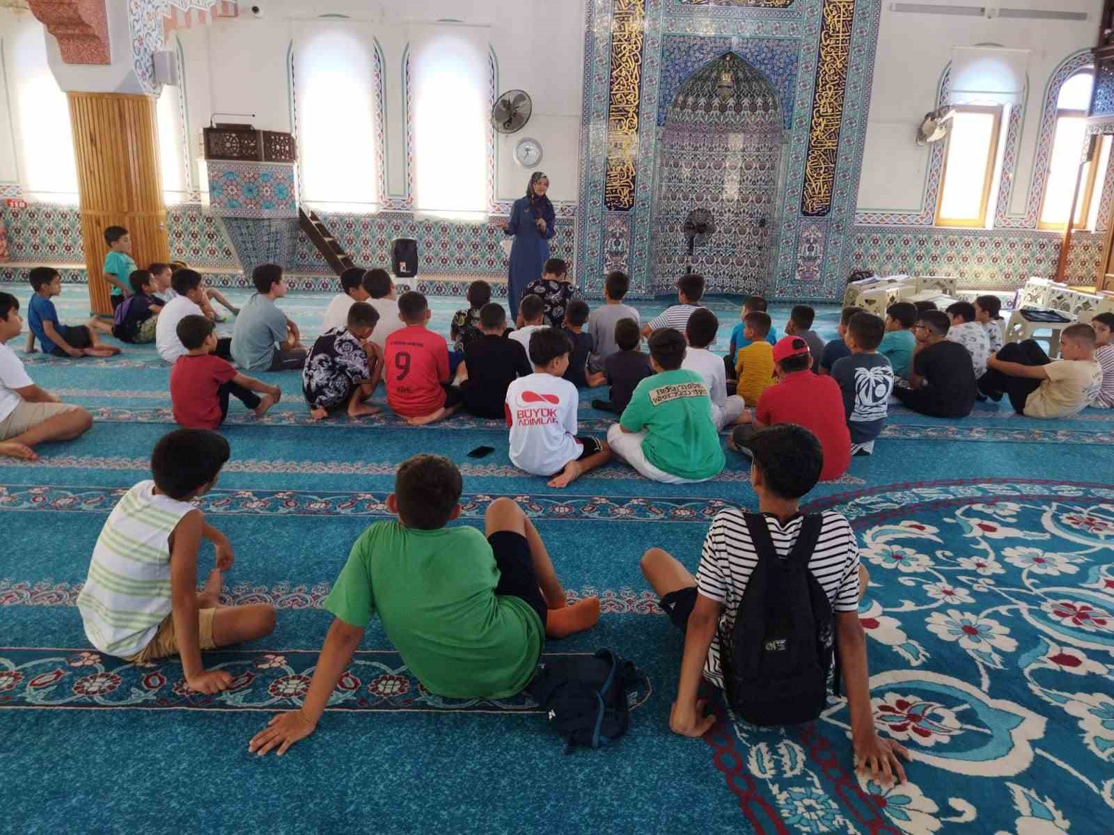 Köyceğiz’de Kur’an Kursu öğrencilerine seminer verildi