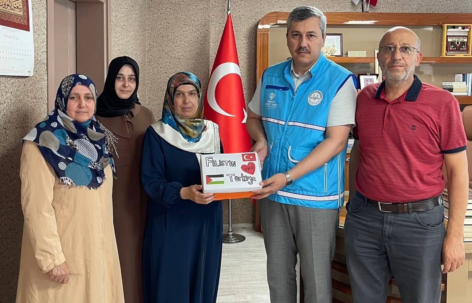 Somalı miniklerden Filistin’e anlamlı destek