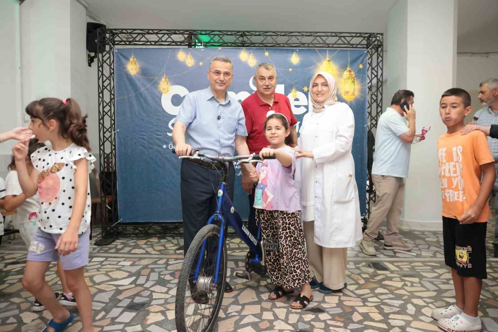 İlkadım&rsquo;da camiler &ccedil;ocuklarla şenleniyor
