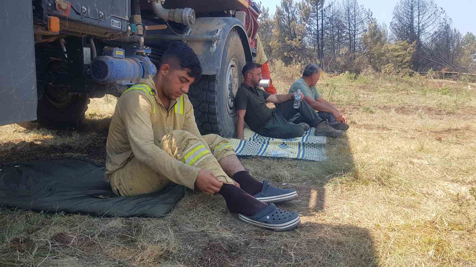 Dron g&ouml;r&uuml;nt&uuml;leri yangın tehlikesinin boyutunu g&ouml;sterdi
