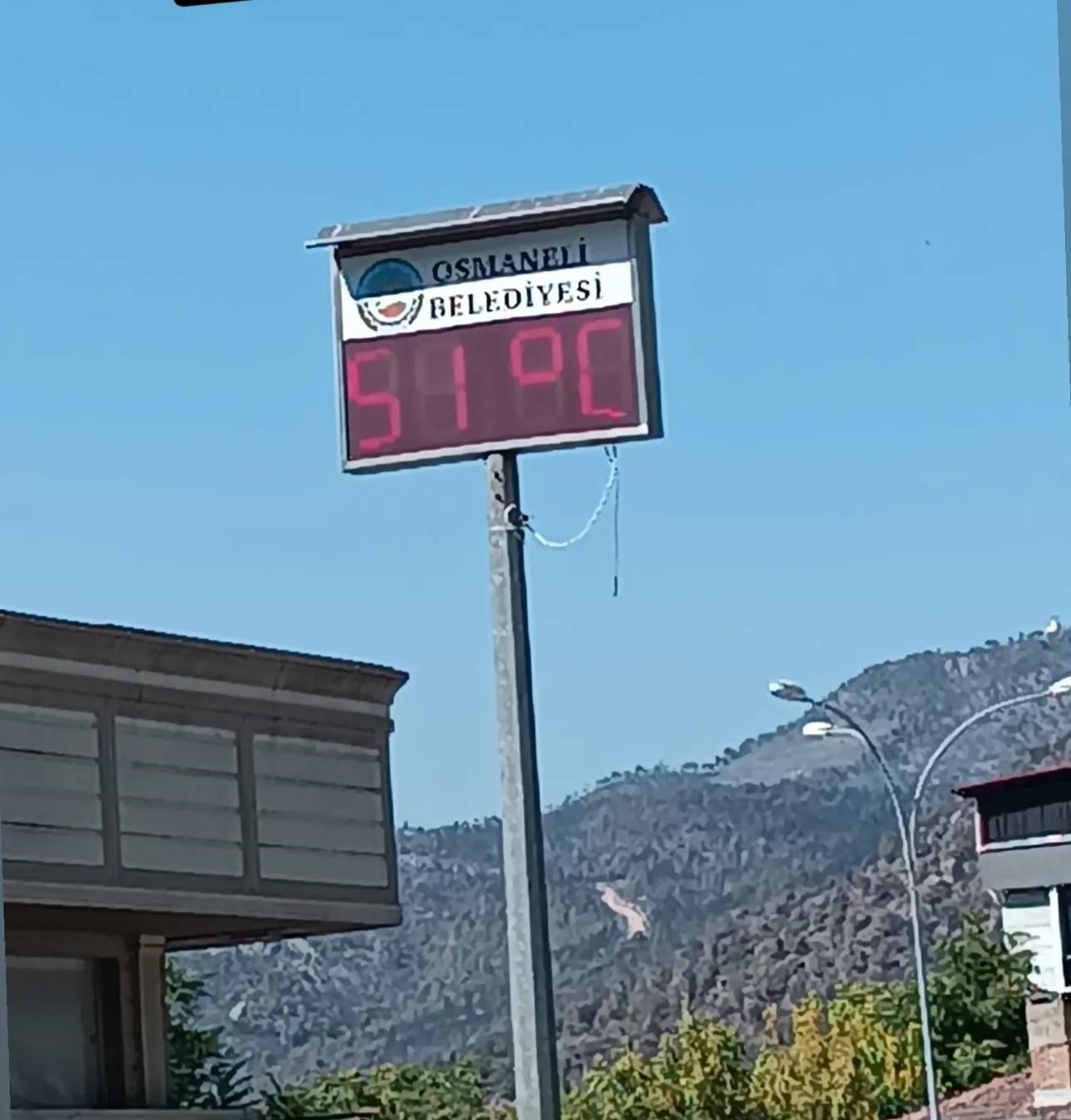 Osmaneli’nde sıcaklık rekoru, termometreler 51 dereceyi gösterdi