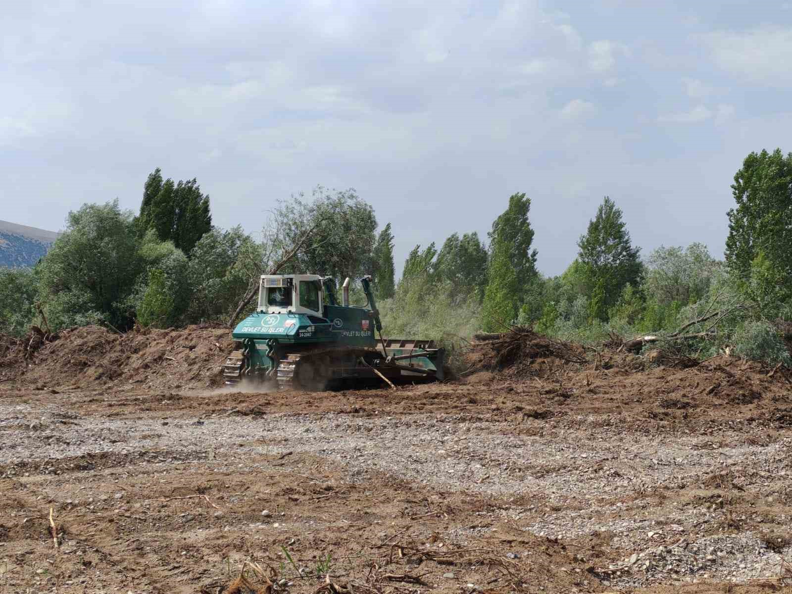 Bayburt’ta ıslah çalışmaları devam ediyor