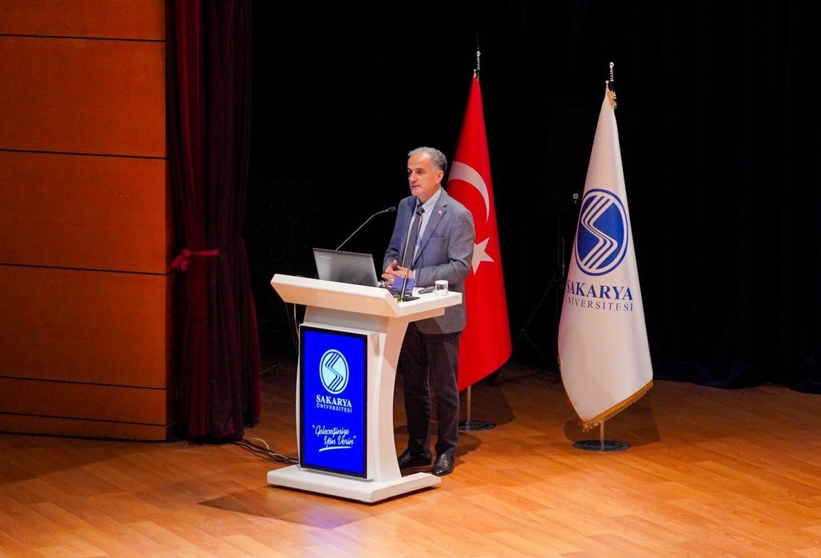 Sakarya &Uuml;niversitesi &ouml;ğretmenlere tanıtıldı

