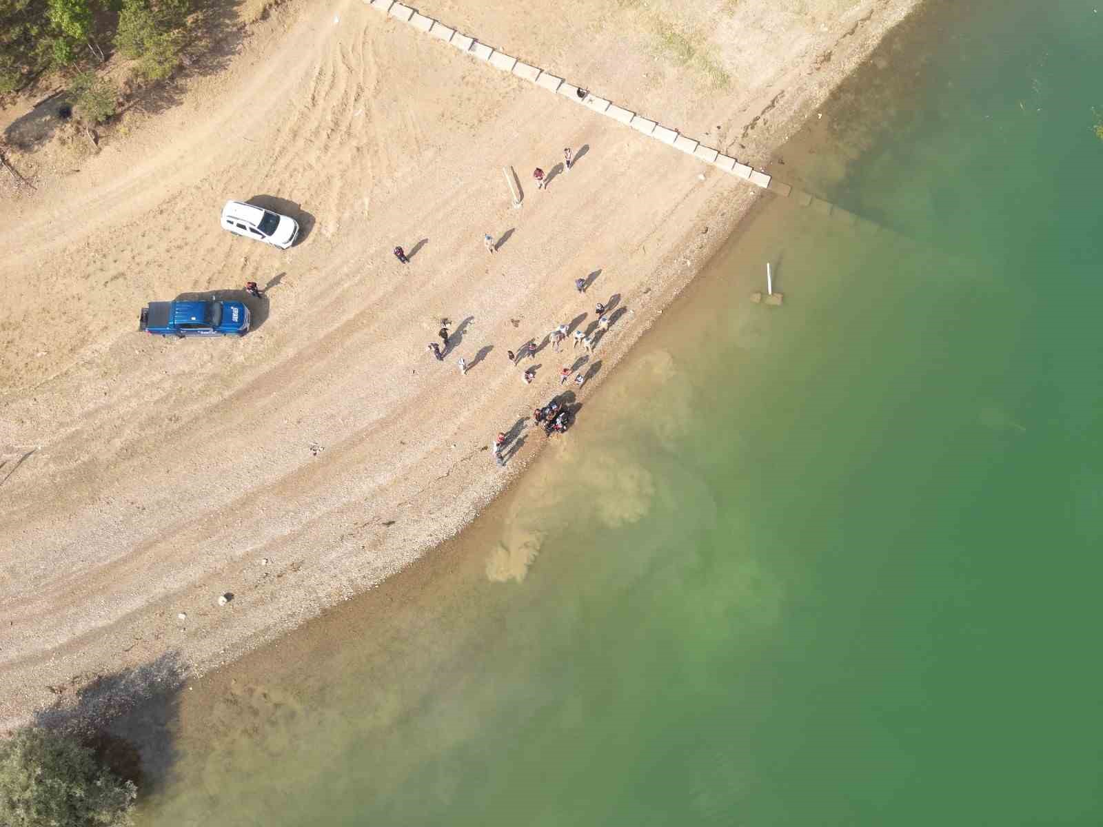 Sivas&rsquo;ta geceden beri haber alınamayan kişinin cesedine ulaşıldı
