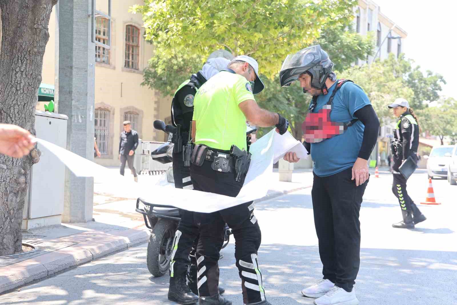 3 metrelik dekontla ’motosikletin borcu yok’ savunması
