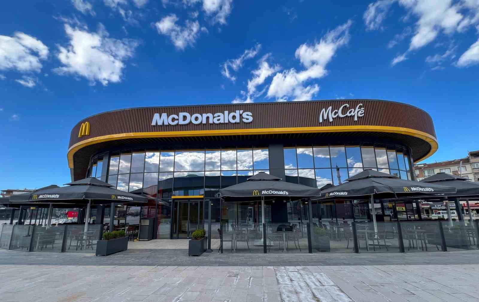 McDonald’s, Kahve İkramı Günleri’ni başlattı