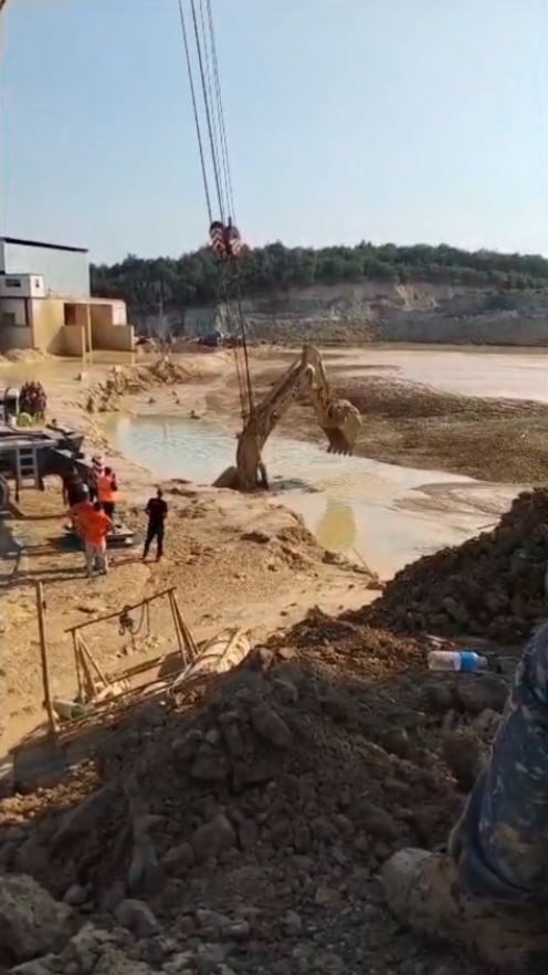 &Ccedil;atalca&rsquo;da kep&ccedil;e operat&ouml;r&uuml;n&uuml;n hayatını kaybettiği olayın g&ouml;r&uuml;nt&uuml;leri ortaya &ccedil;ıktı
