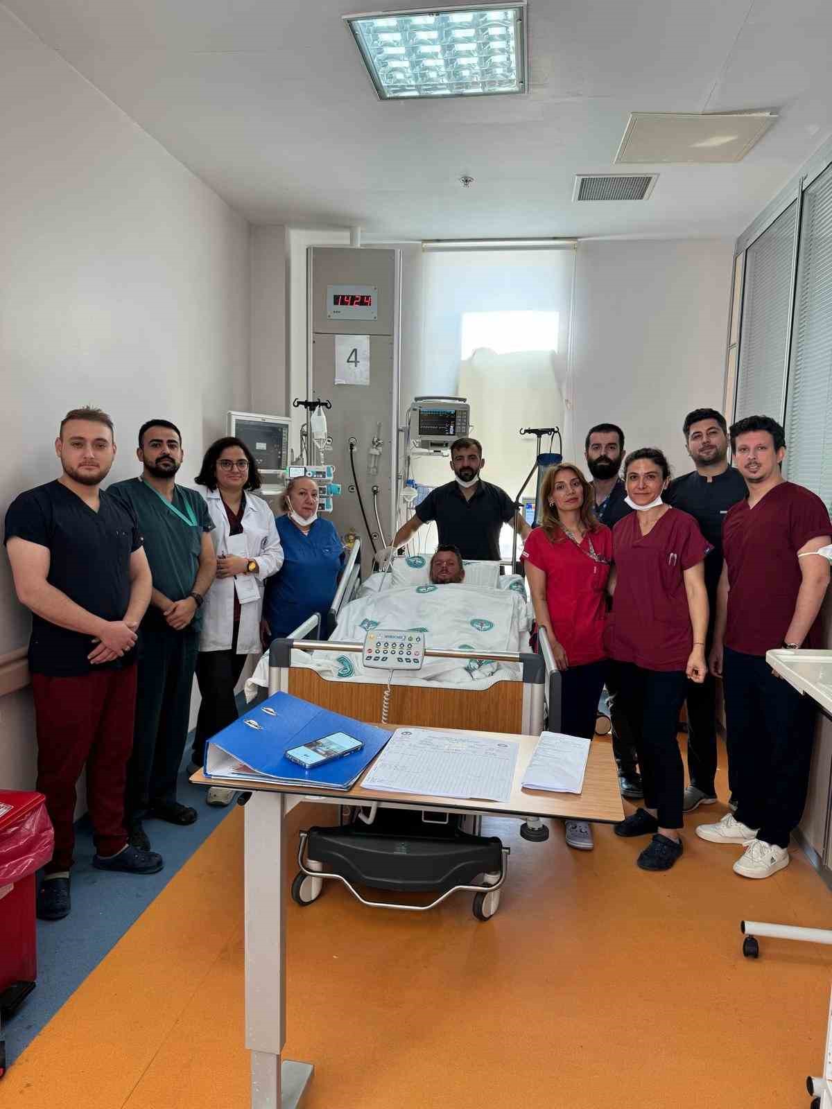 Yoğun bakım ünitesi sahte içki vakası için seferber oldu