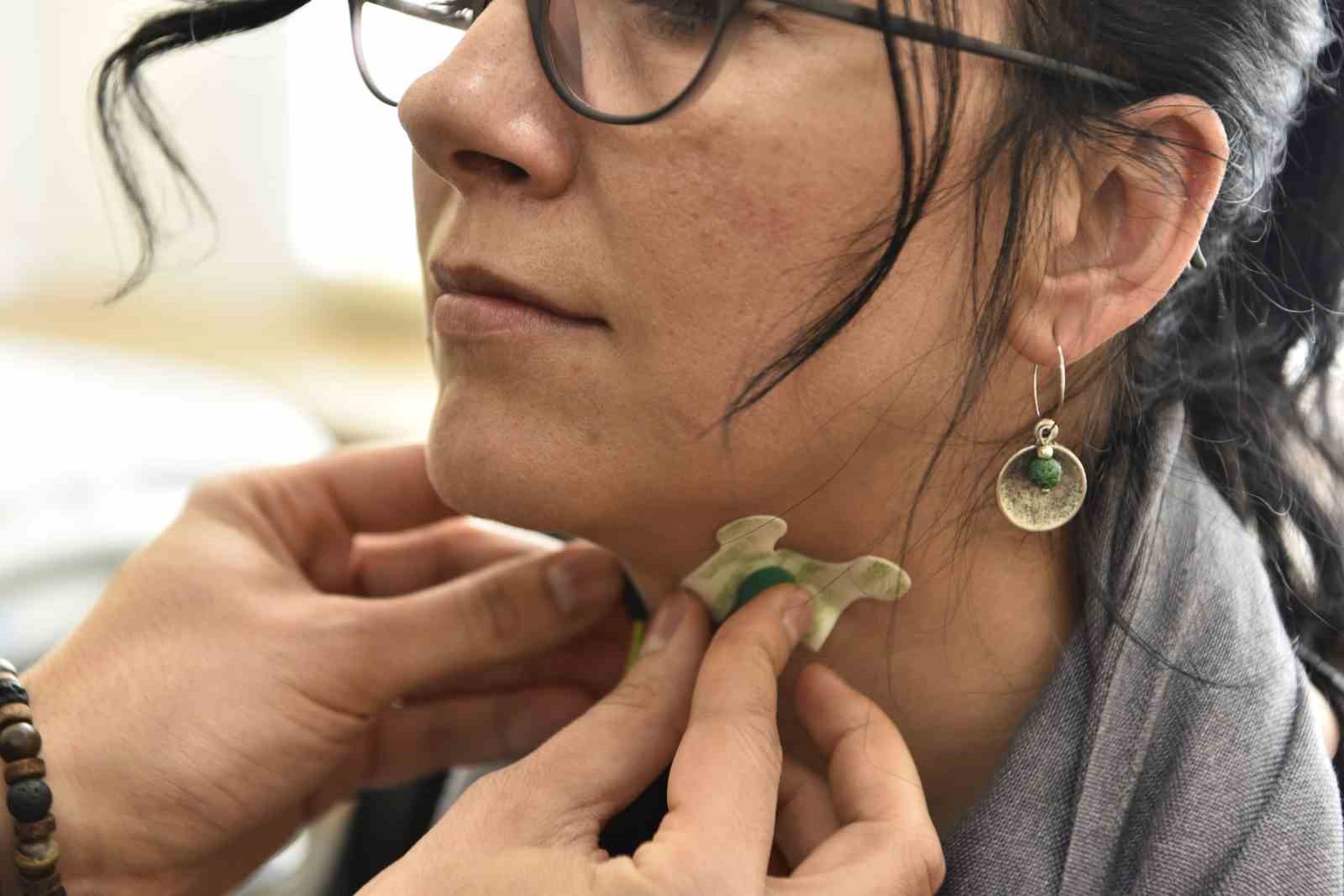 Anadolu &Uuml;niversitesi Sağlık Bilimleri Fak&uuml;ltesi alanında uzman personelleri başarıyla yetiştiriyor
