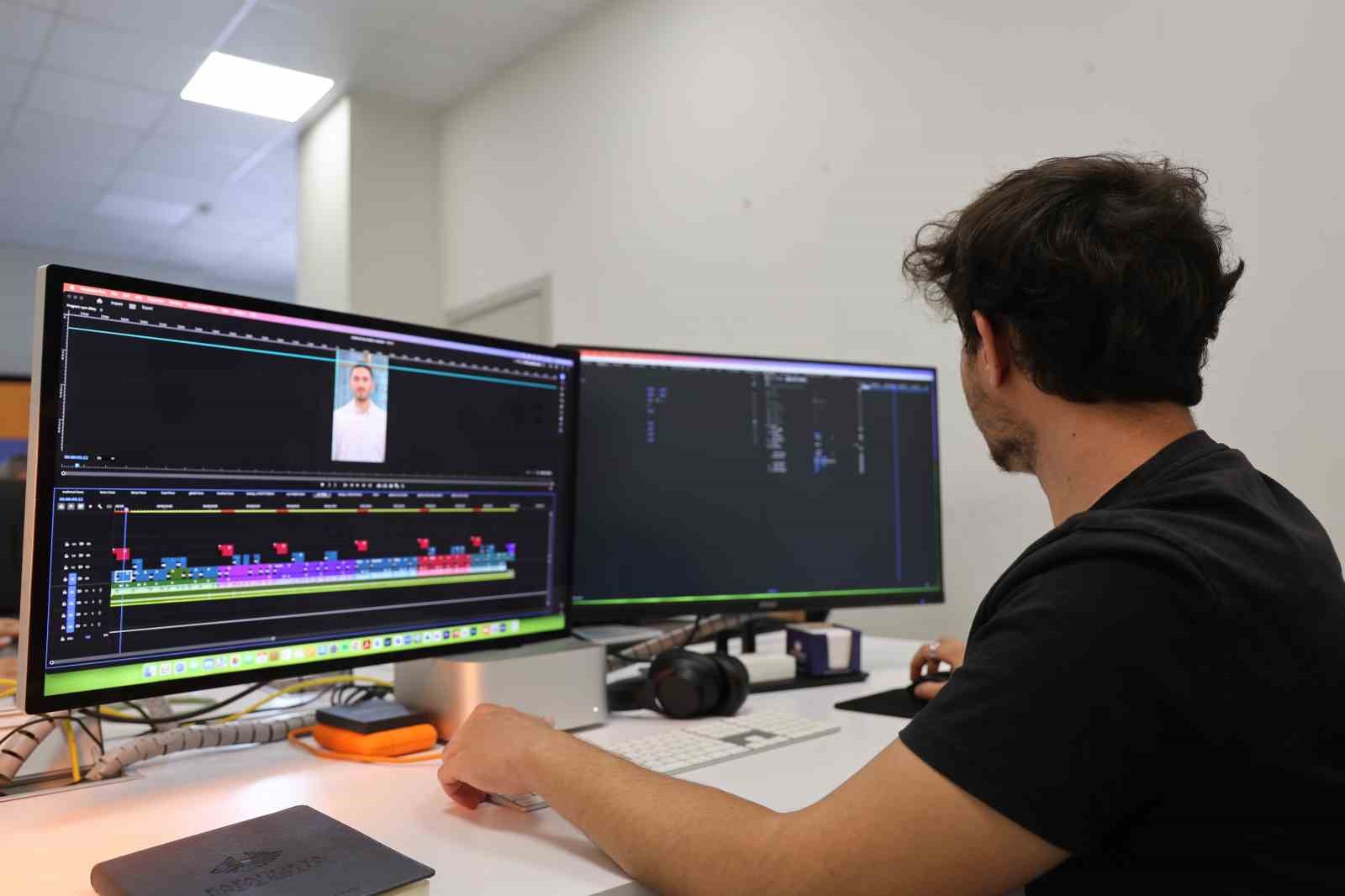 Kapadokya &Uuml;niversitesi Rekt&ouml;r&uuml; Prof. Dr. Karasar&rsquo;dan gen&ccedil;lere &ccedil;ağrı: "Bilişim devrimini ka&ccedil;ırmayın"
