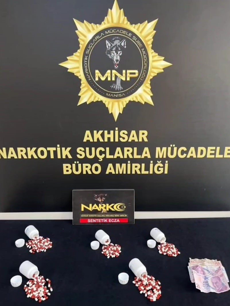 Manisa’da uyuşturucu haplarla yakalanan şüpheli tutuklandı
