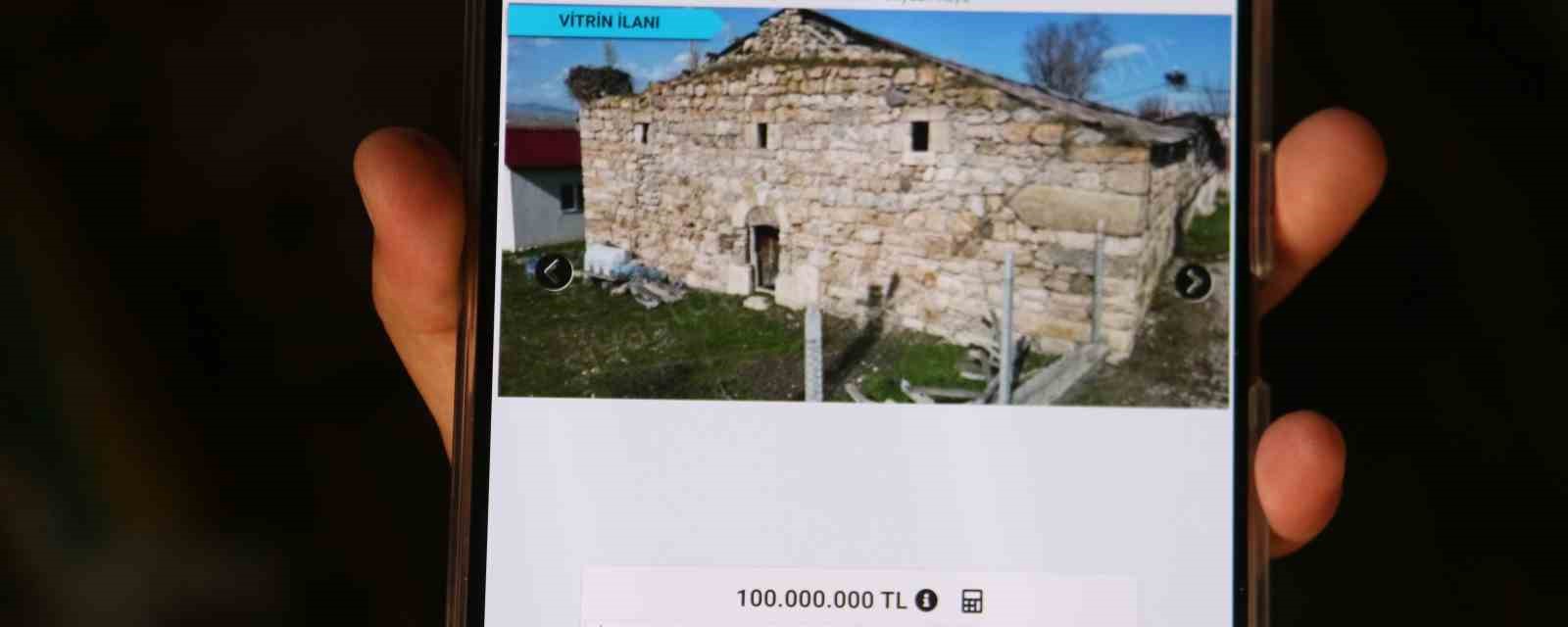 İki asırlık satılık kilise 100 milyon TL&rsquo;den alıcılarını bekliyor
