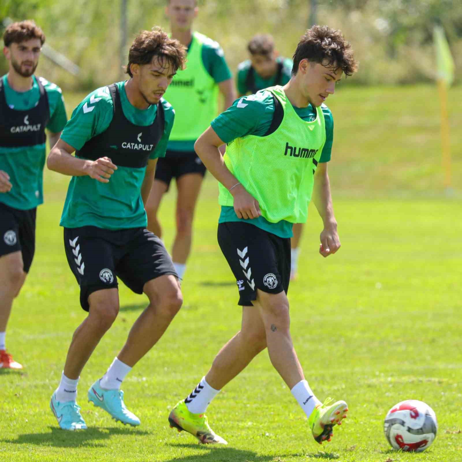 Konyaspor, yeni sezon hazırlılarına devam ediyor
