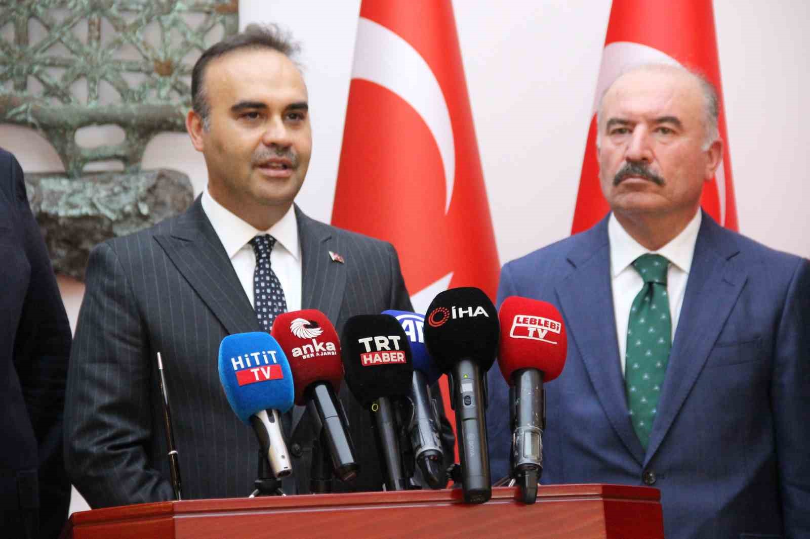 Sanayi ve Teknoloji Bakan Kacr: "Yeni sanayi yatrmlarnn Anadolu ehirlerinde yaplmas adna ok ciddi bir gayret ierisindeyiz"
