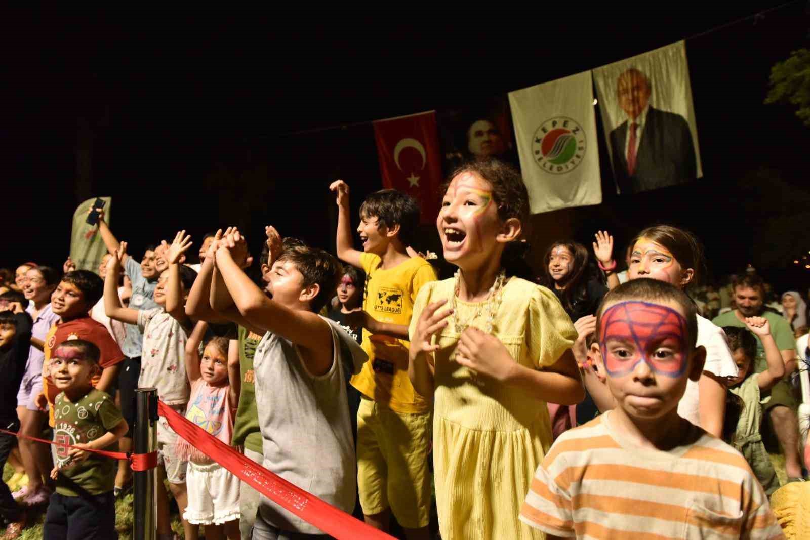 Beşkonaklılar’da sanat rüzgarı esti