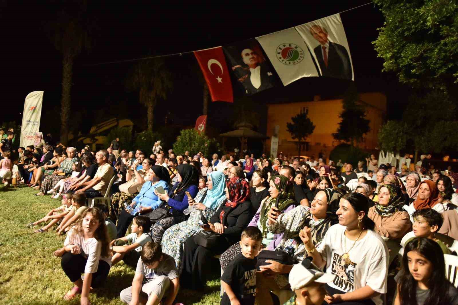 Beşkonaklılar&rsquo;da sanat r&uuml;zgarı esti
