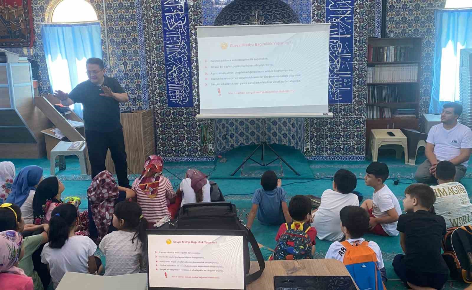 K&ouml;şk&rsquo;te bağımlılıkla m&uuml;cadele semineri
