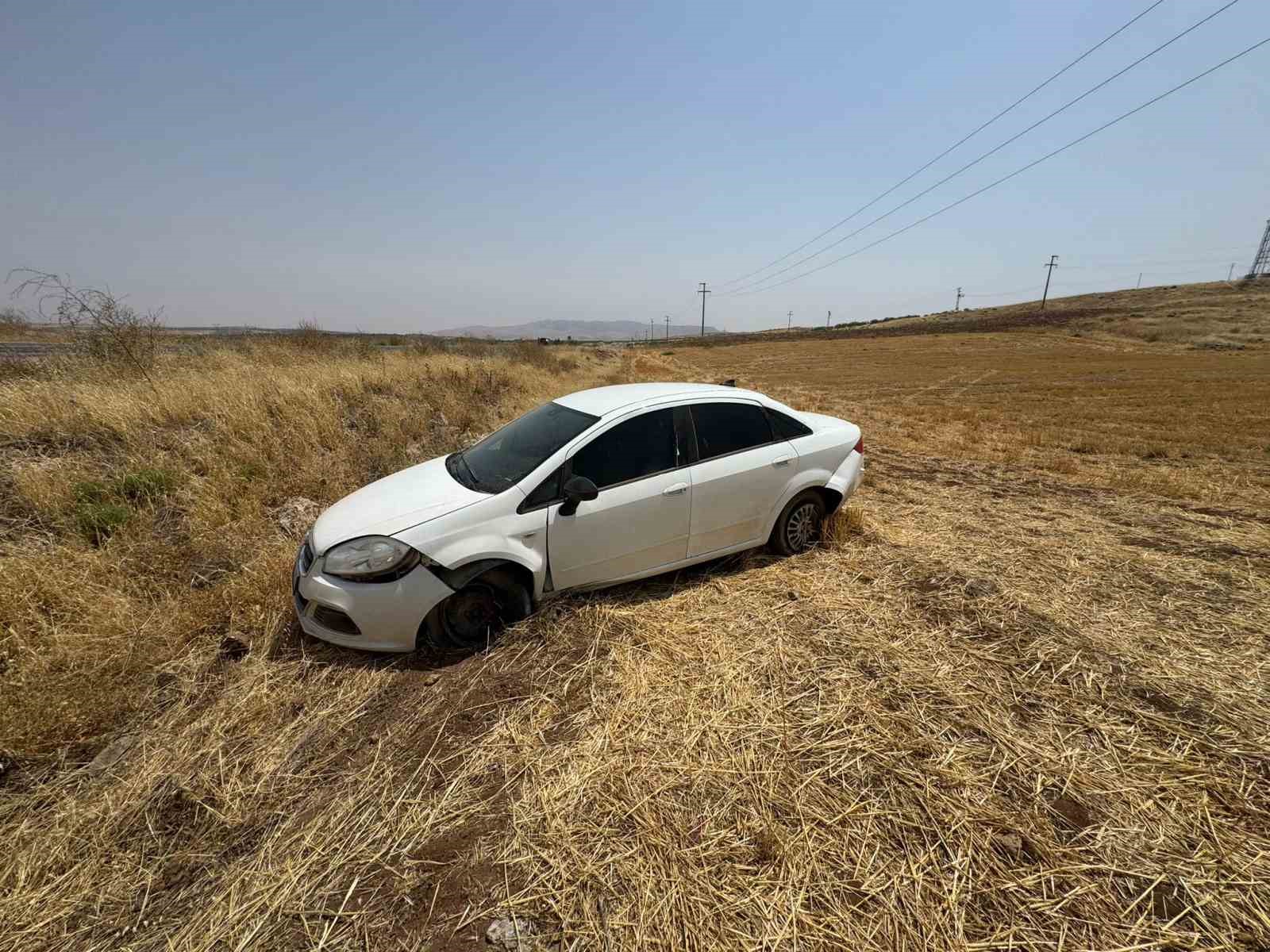 Siirt’te lastiği patlayan araç kaza yaptı: 1 yaralı