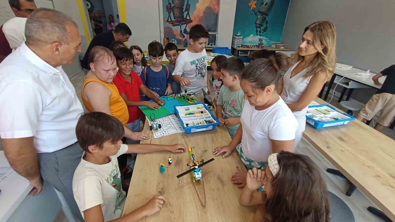 Yunusemre’de Yaz Okulu etkinliklerine yoğun ilgi