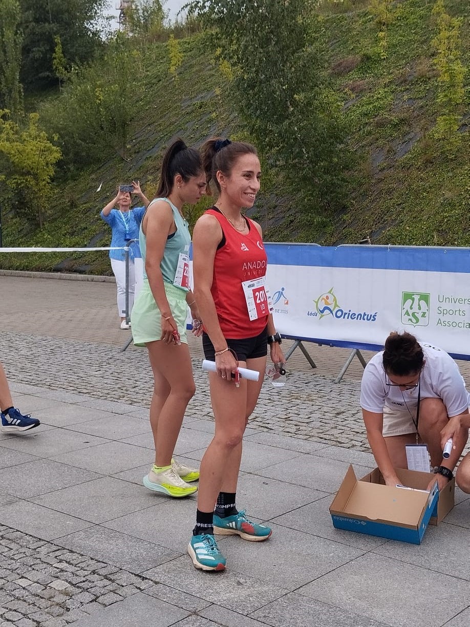 Anadolu &Uuml;niversitesi &ouml;ğrencisi&rsquo;nden Avrupa&rsquo;da gururlandıran başarı
