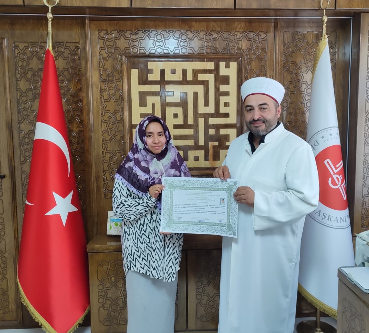 Norve&ccedil; vatandaşları, Konya&rsquo;da İslam&rsquo;ı se&ccedil;ti
