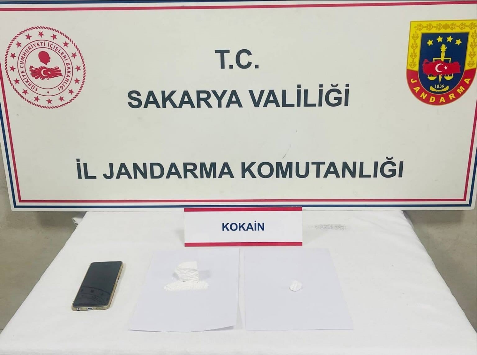 Sakarya’da uyuşturucu operasyonu: 3 gözaltı