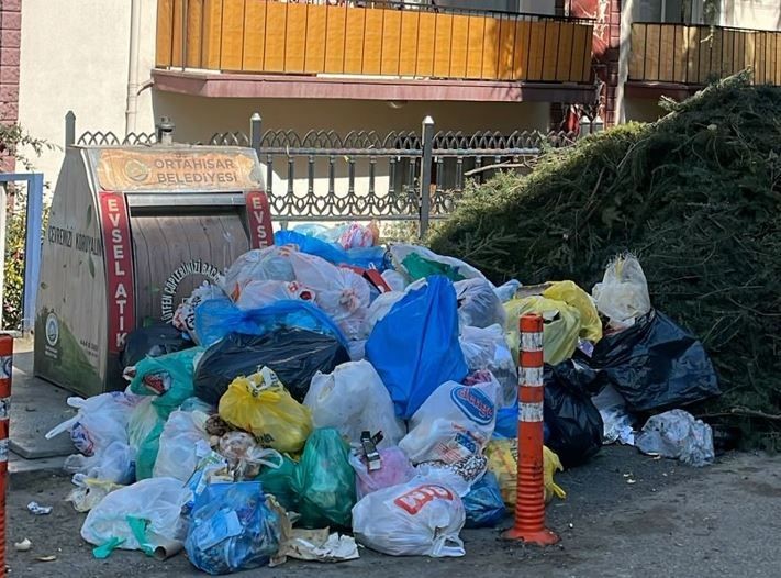 Maçka Belediye Başkanı Koçhan’dan Ortahisar Belediye Başkan Kaya’ya "şov yapma" uyarısı