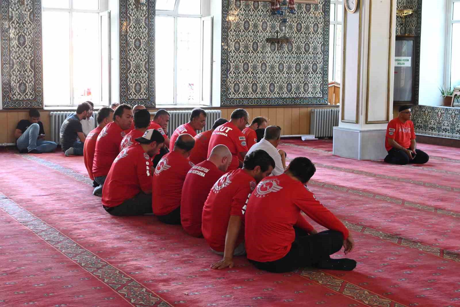 AKUT&rsquo;tan orman yangını şehitleri i&ccedil;in mevlit programı
