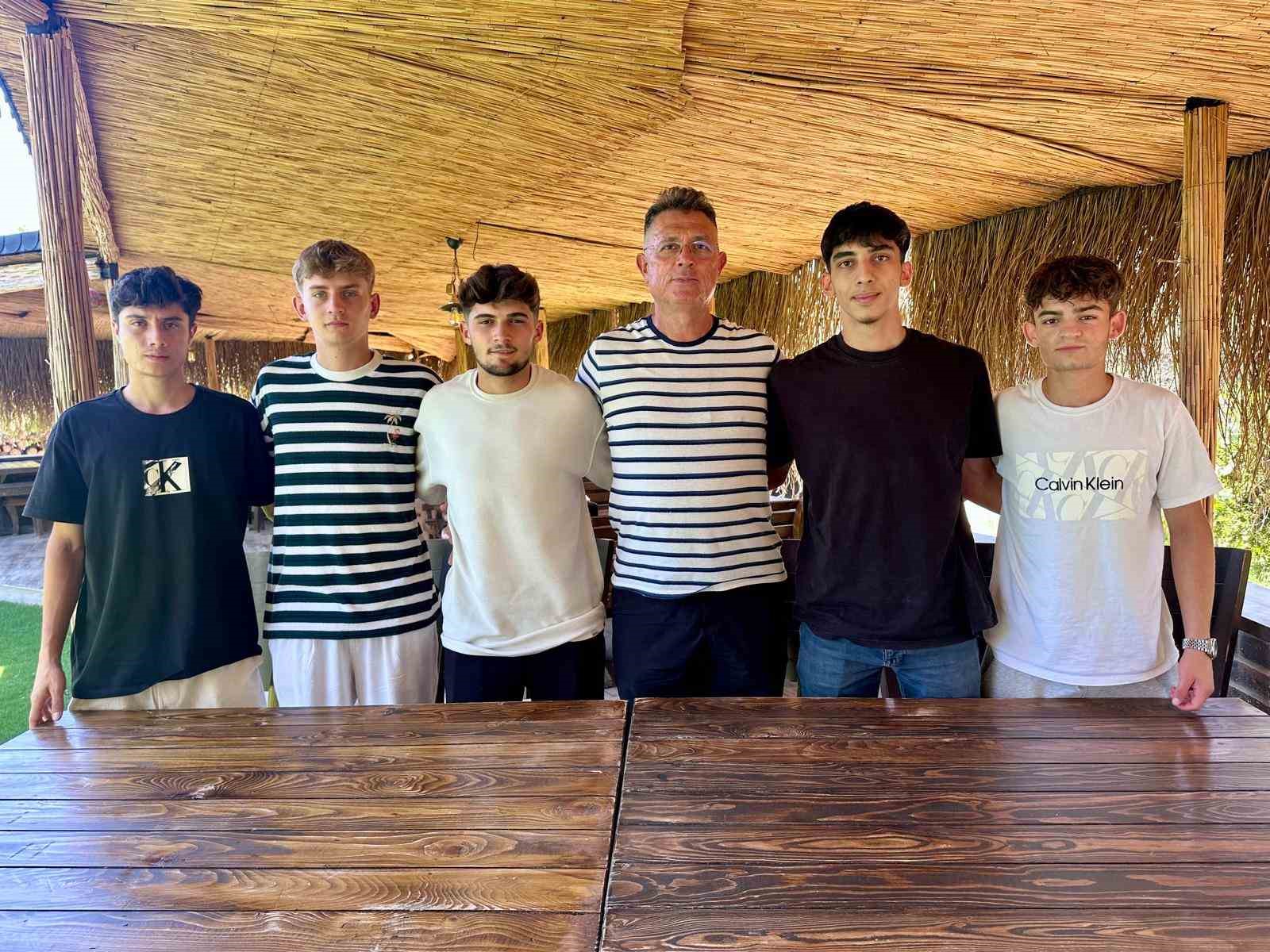 Yıldızspor’dan iç transferde beş imza birden