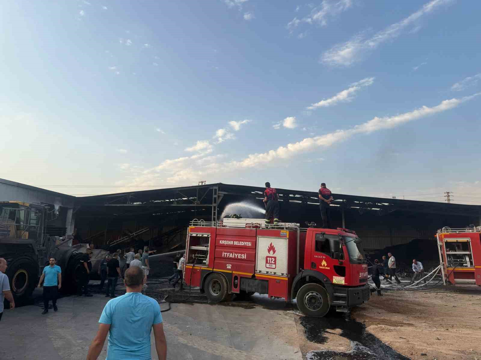 Kırşehir&rsquo;de Petlas fabrikasında yangın
