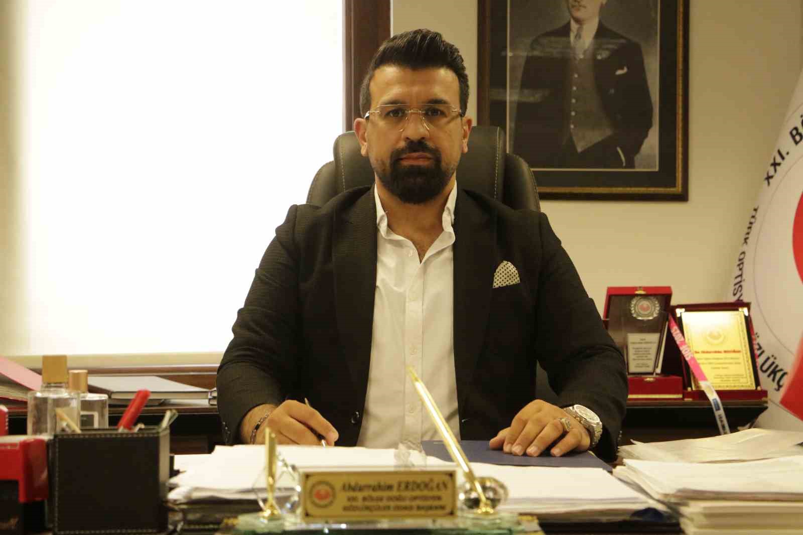 21. B&ouml;lge G&uuml;neydoğu Optisyenler G&ouml;zl&uuml;k&ccedil;&uuml;ler Odası Başkanı Erdoğan&rsquo;dan optisyen atamaları i&ccedil;in &ccedil;ağrı
