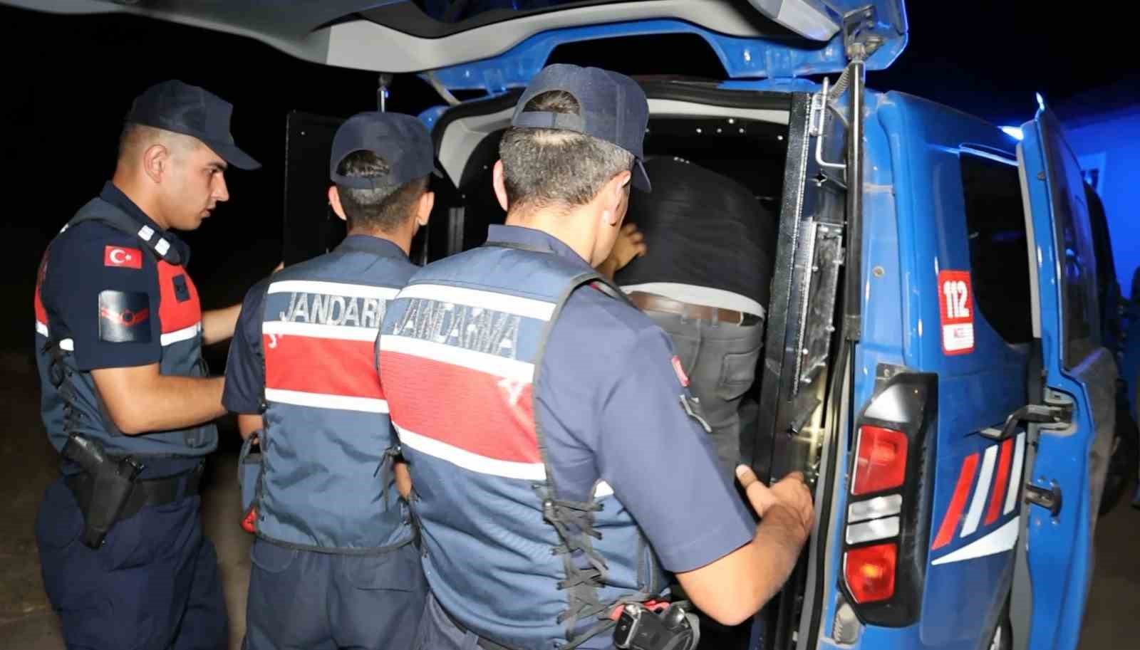 Ekipleri "yılan" alarmına ge&ccedil;irdi, asılsız ihbardan ceza yedi
