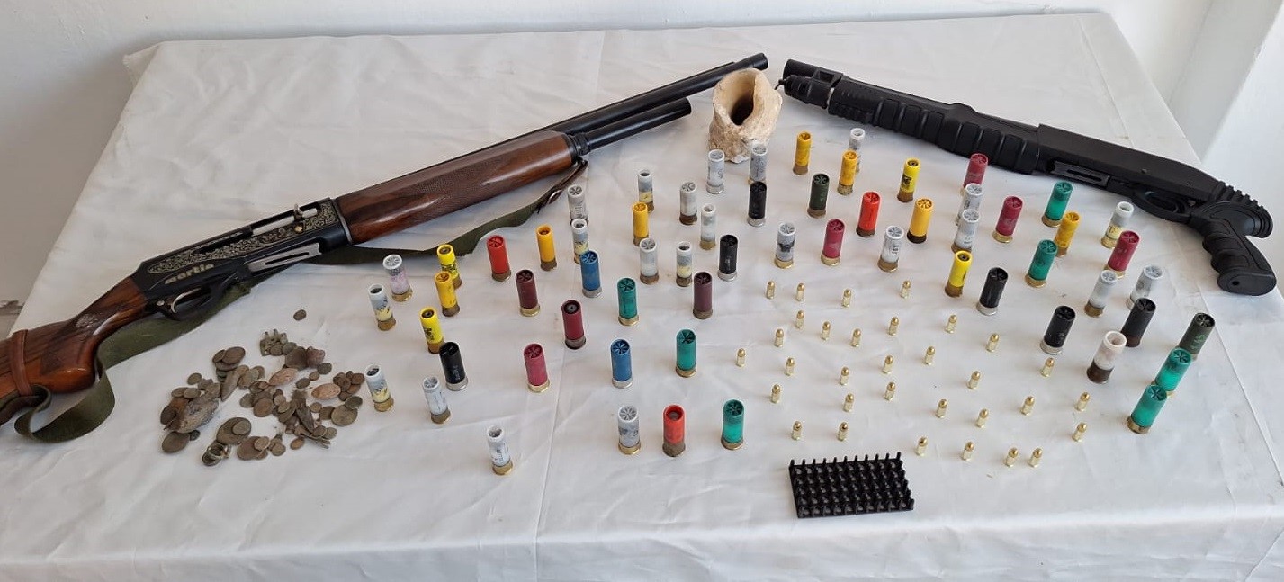 Mersin’de 84 parça tarihi eser ele geçirildi