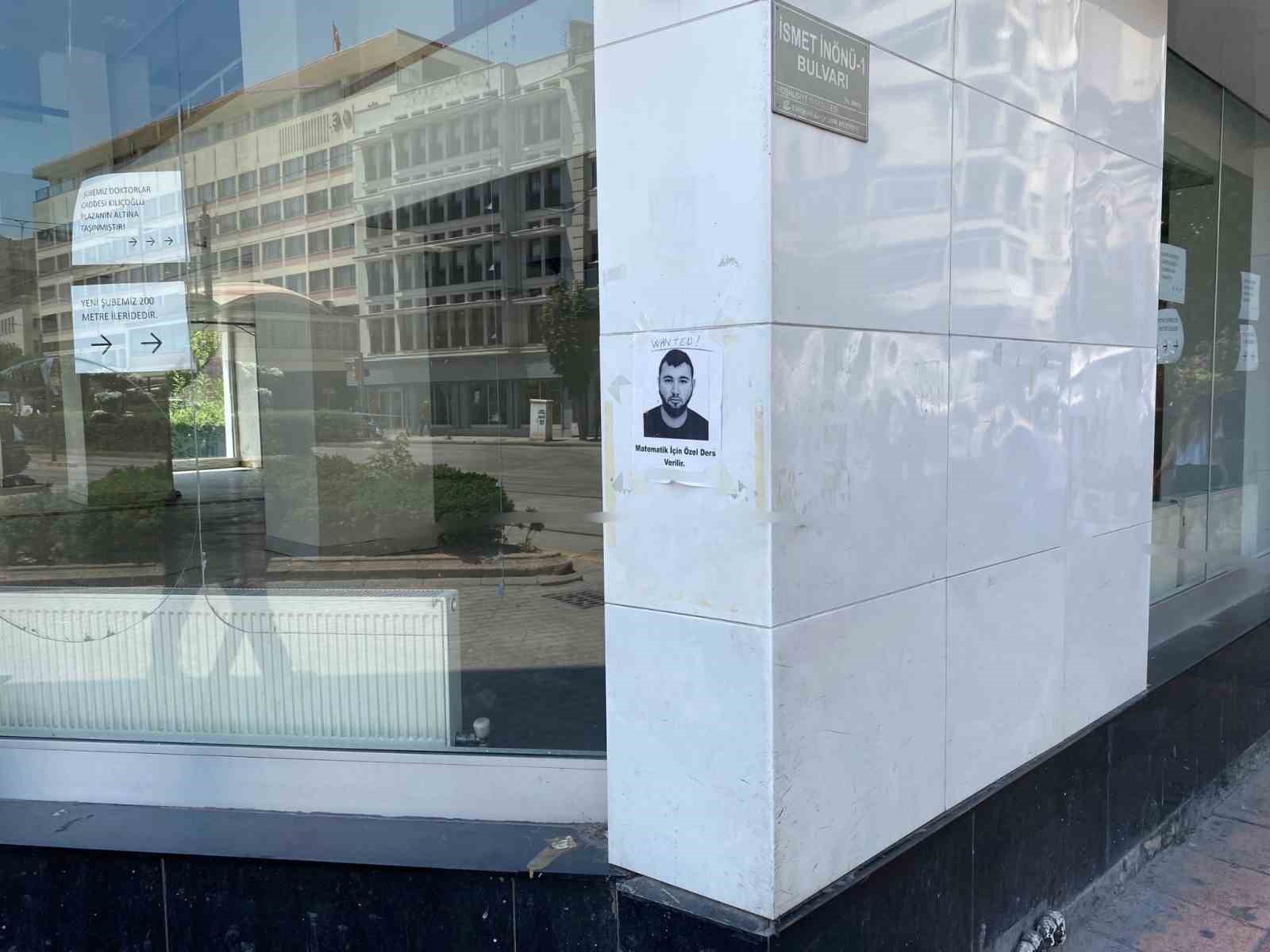 &Ouml;zel ders ilanı &uuml;zerindeki &rsquo;wanted&rsquo; ibaresi g&ouml;renleri g&uuml;l&uuml;msetti
