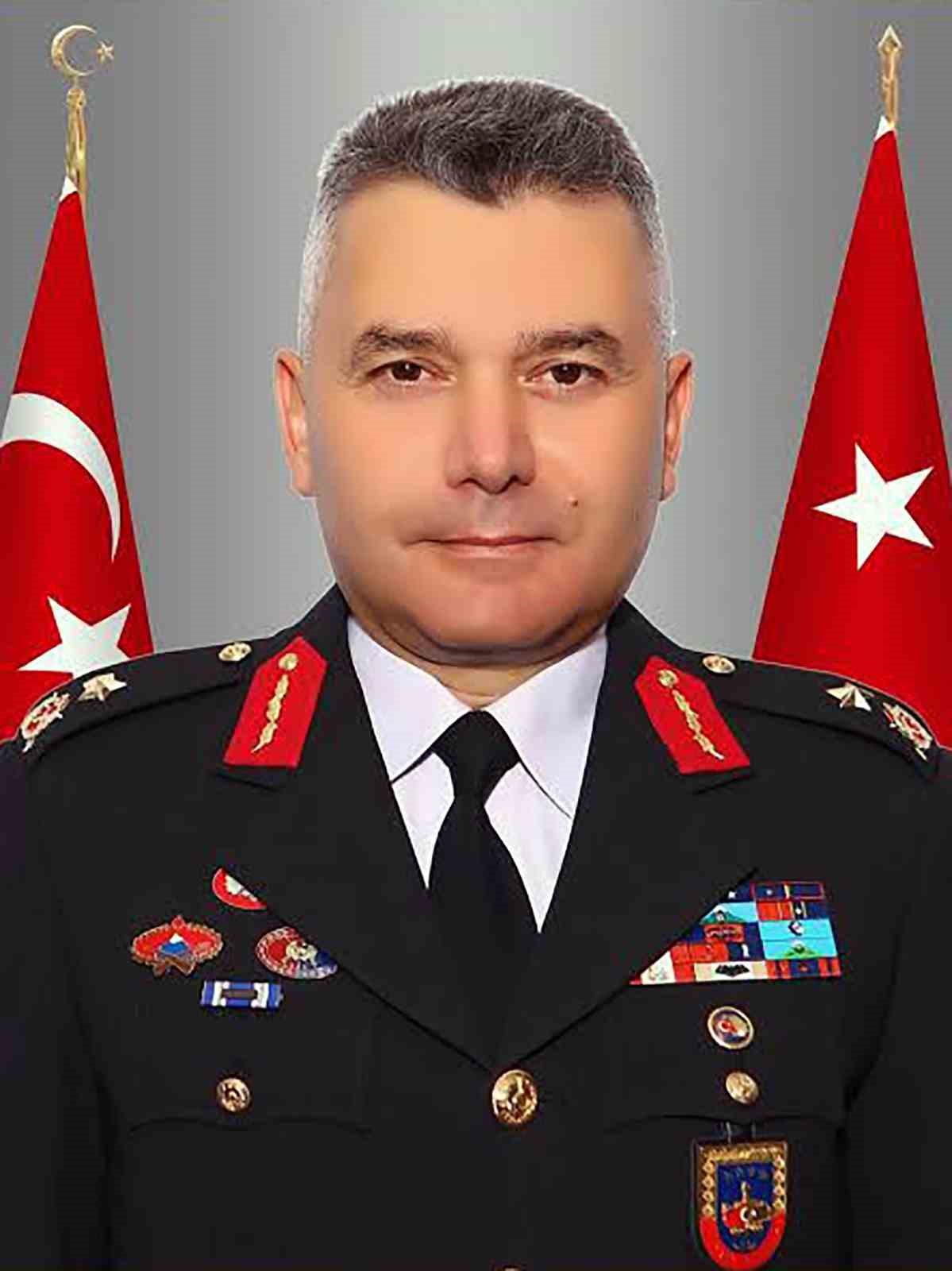 Tümgenarelliğe terfi eden Büyük’ün yerine Tuğgeneral Şen atandı