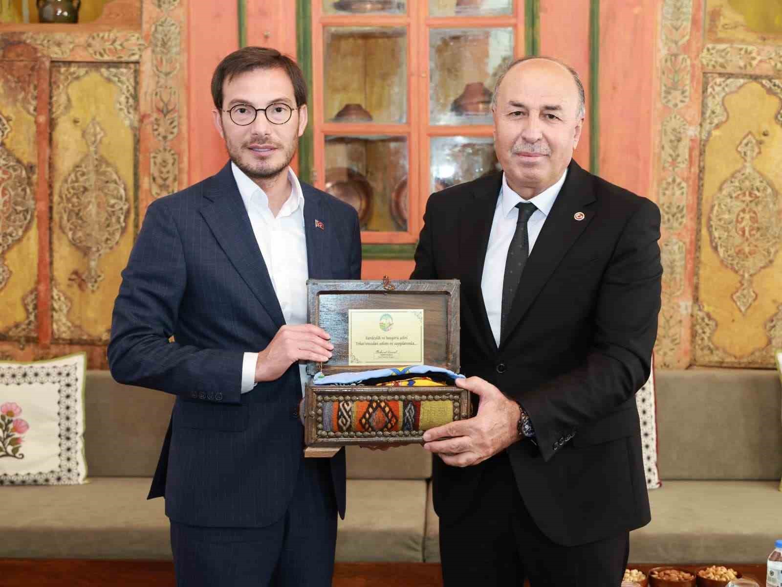 Alaca Belediye Başkanı Arslan’dan Tokat’a çıkarma