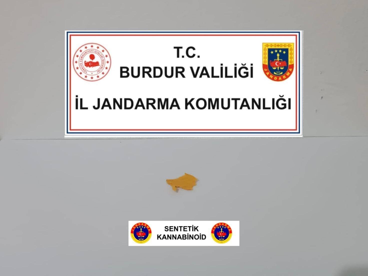 Burdur&rsquo;da ka&ccedil;ak&ccedil;ılık ve narkotik operasyonlarında 3 kişi tutuklandı
