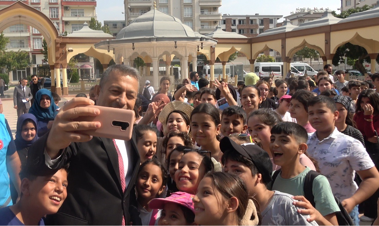 Kilis’te çocuklar ekranı kapatıp çevreyi keşfe çıktı