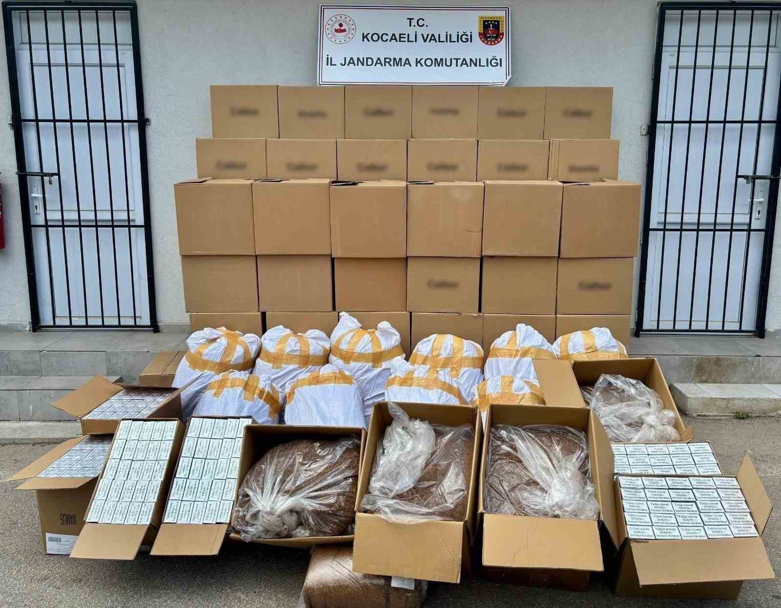 Kocaeli&rsquo;de ka&ccedil;ak t&uuml;t&uuml;n operasyonu
