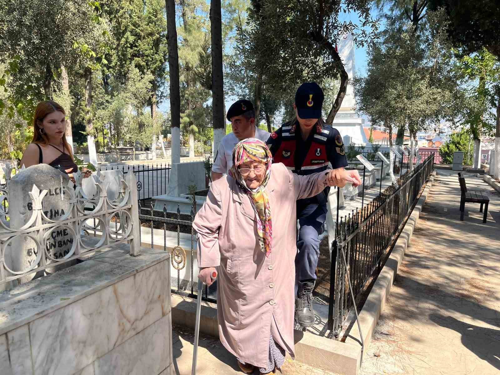 Şehit annesinin y&uuml;rek burkan talebini Vali Canbolat yerine getirdi
