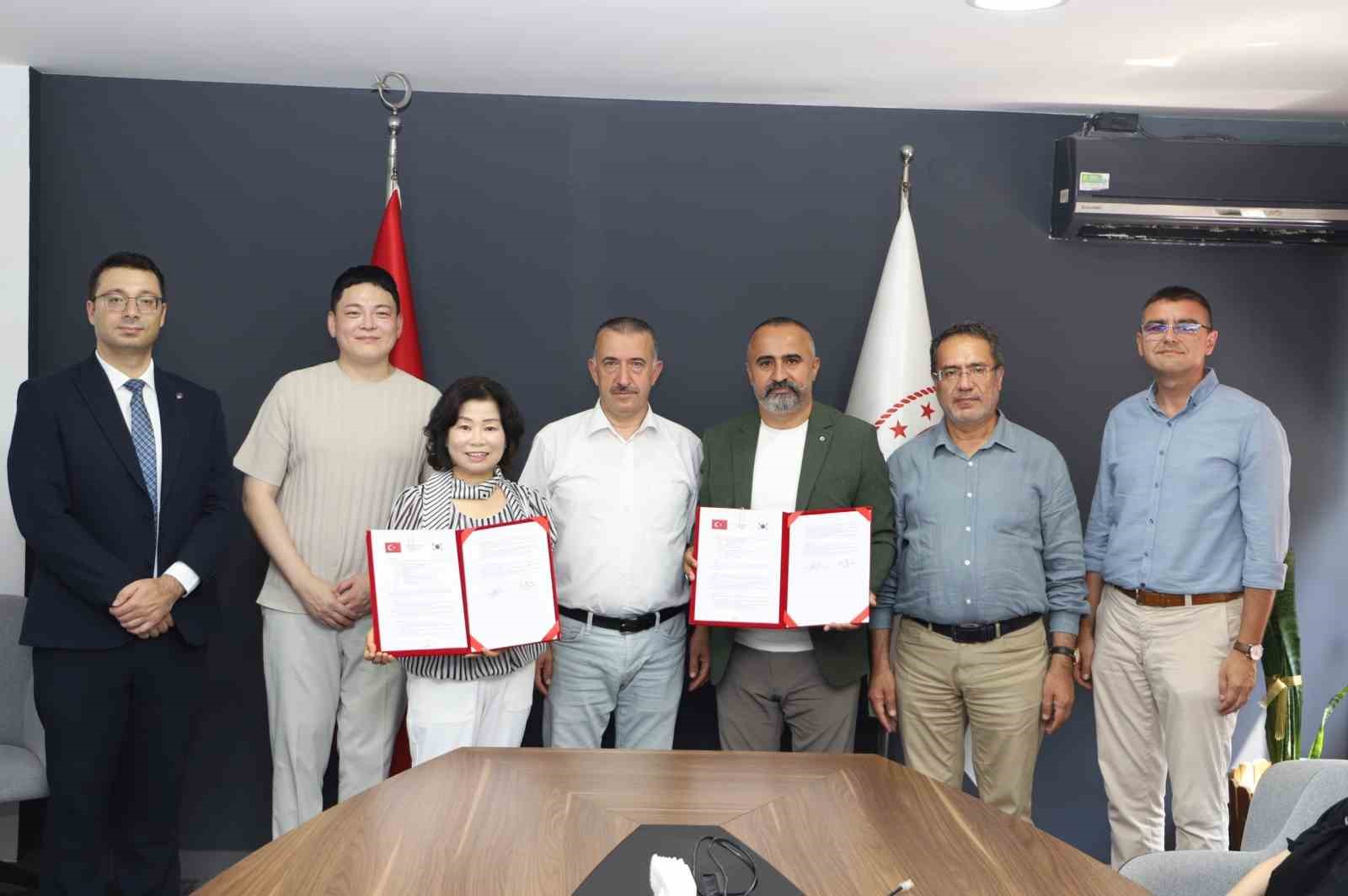 G&uuml;ney Kore&rsquo;den Bursa&rsquo;ya eğitimde kardeşlik k&ouml;pr&uuml;s&uuml;
