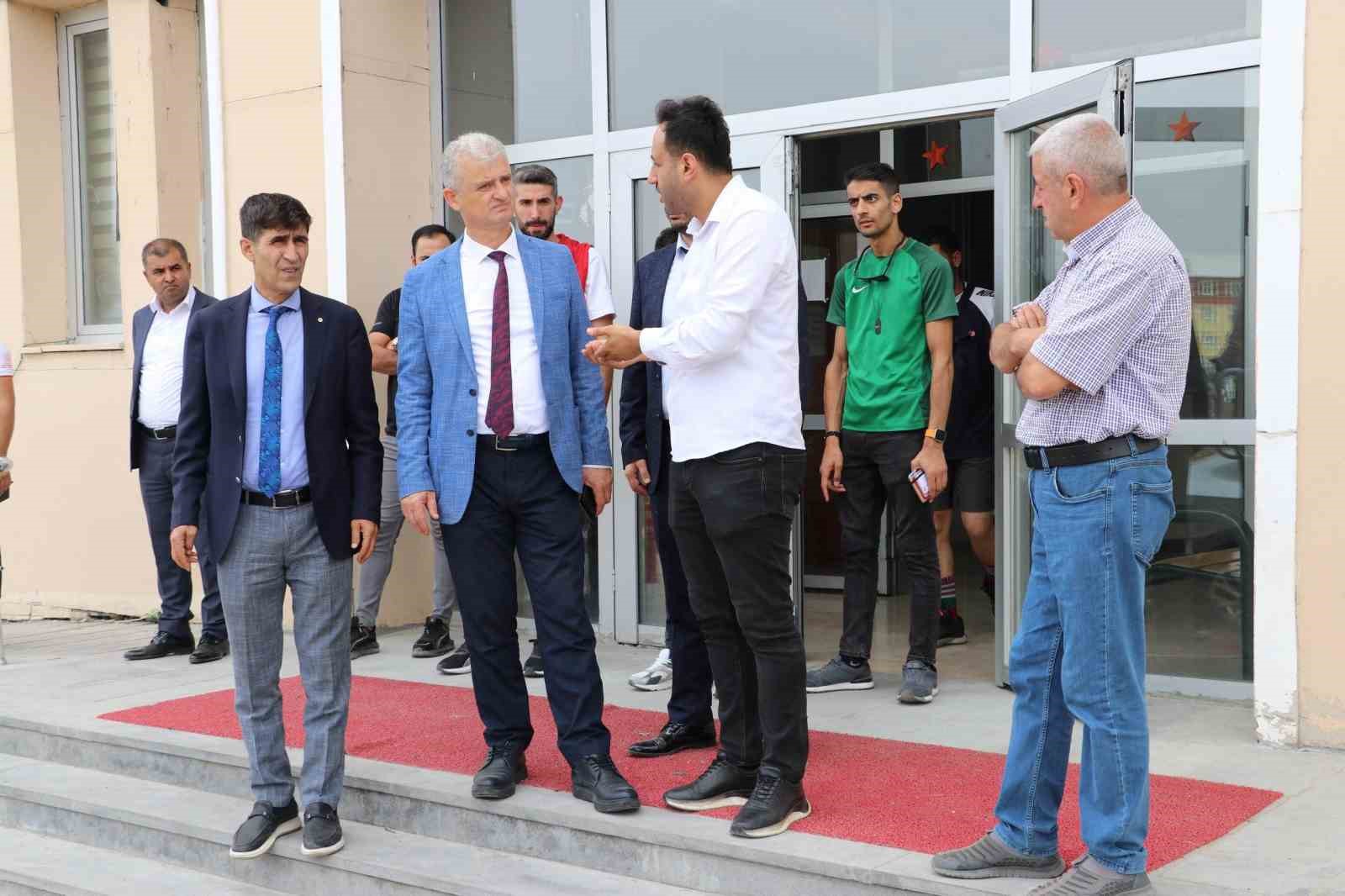 Müdür Kılıç: "Bulanık’ta spor alanında büyük değişim olacak"
