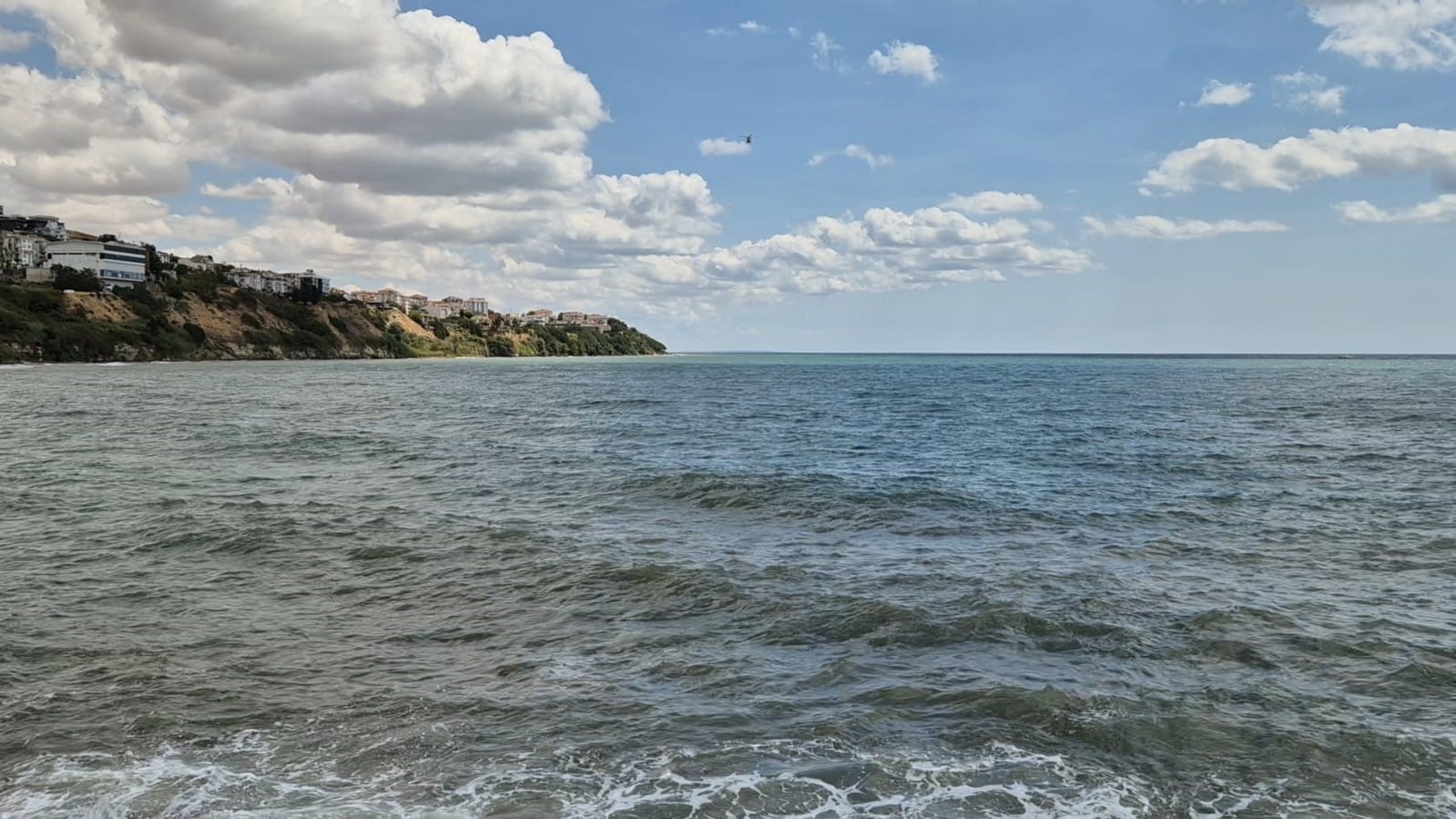 Tekirdağ&rsquo;da denizde kaybolan &ccedil;ocuk i&ccedil;in helikopter destekli arama &ccedil;alışması
