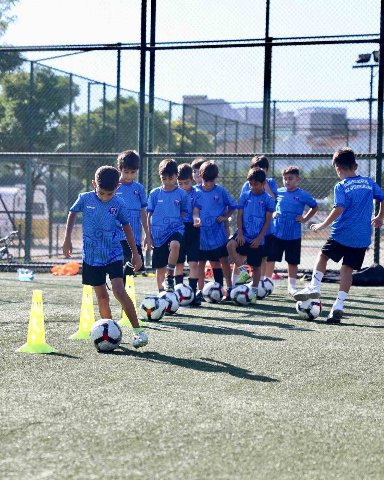 Didim Belediyesi yaz spor okulları sürüyor