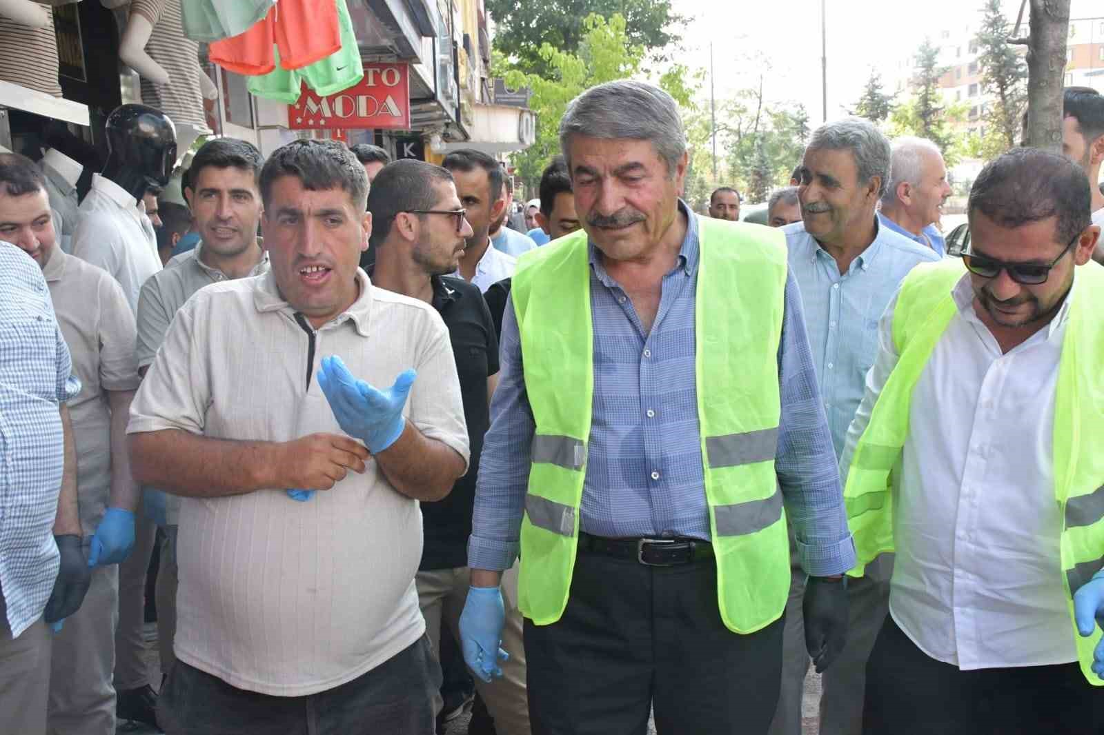 Patnos Belediyesi&rsquo;nden temizlik seferberliği
