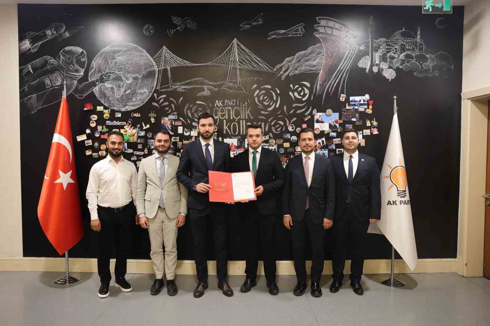 AK Parti Salihli İlçe Gençlik Kolları Başkanlığına Mustafa Onur İlhan atandı